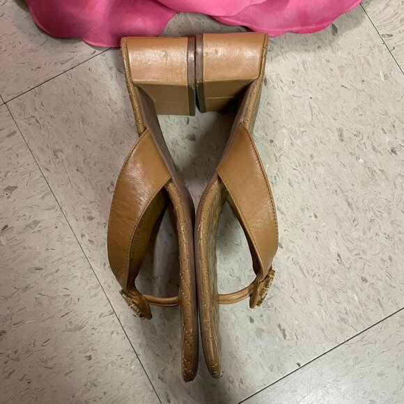 TORY BURCH Beige Nude Quilted Thong Mule Sandals Block Heel *RARE - Picture 5 of 14